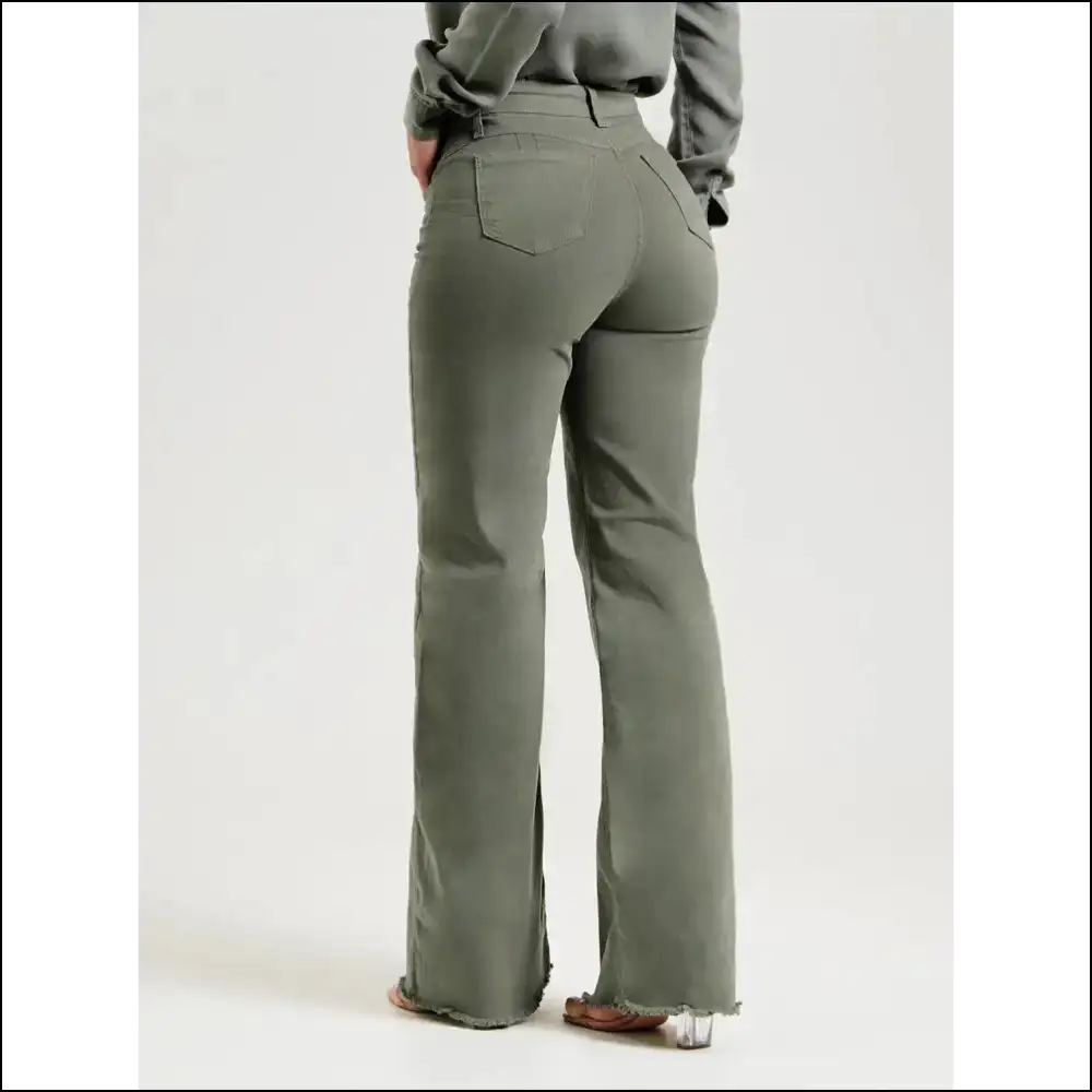 Unleash your Inner Fashionista with Chic Buttoned Raw Hem Jeans! - Jeans on Sale Worldwide Shipping
