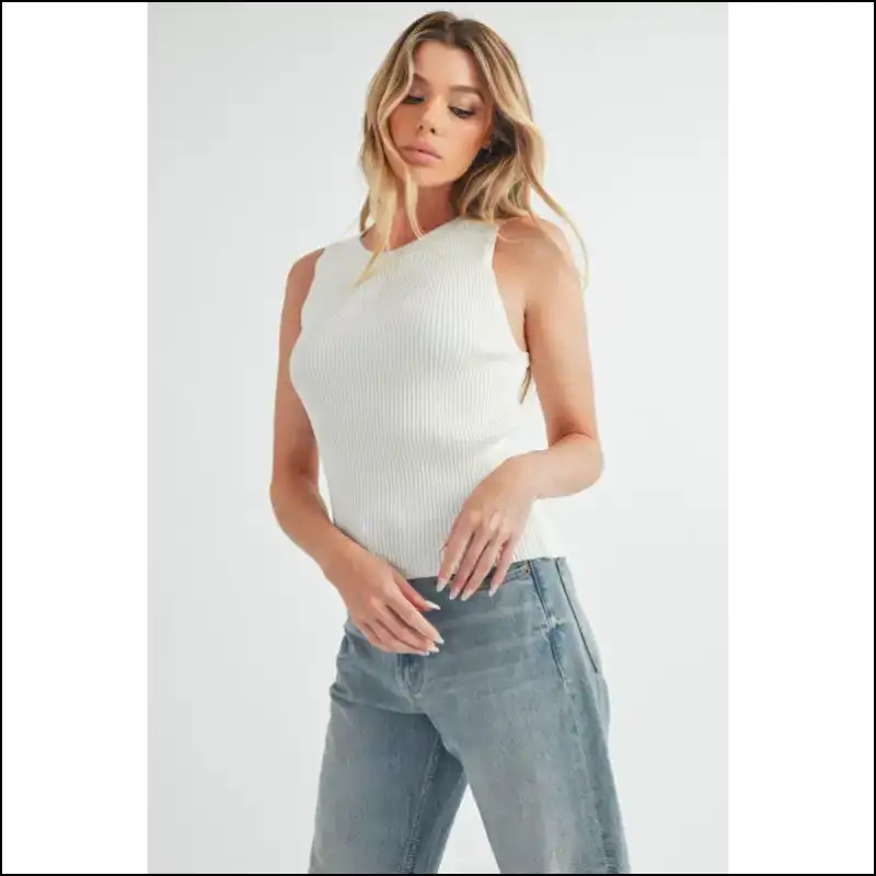 Unleash your Inner Fashionista with the Aemi Ribbed Round Neck Tank 😜 - White / l - Tops on Sale Worldwide Shipping