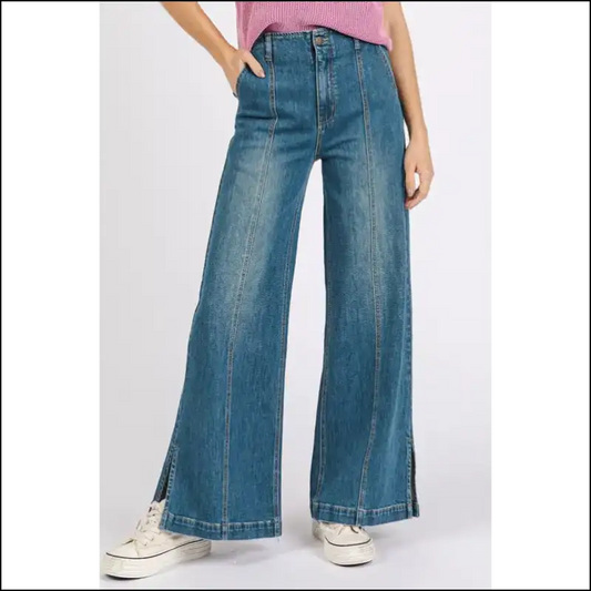 Walk of Fame? Nah I’ll Take my Medium Wash Wide Leg Jeans! 😎✨ - m - Jeans on Sale Worldwide Shipping