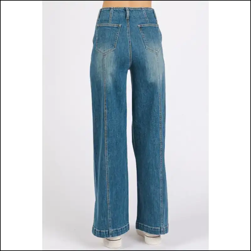Walk of Fame? Nah I’ll Take my Medium Wash Wide Leg Jeans! 😎✨ - Jeans on Sale Worldwide Shipping