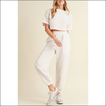 White / S