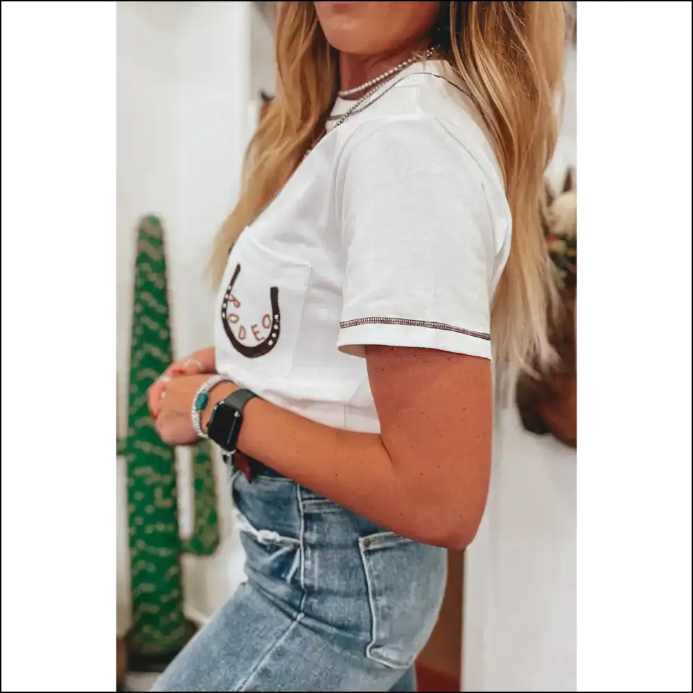 White Rodeo Horseshoe Tee: Chic Zero Bull 🐴 Needful Things - t Shirts on Sale Worldwide Shipping