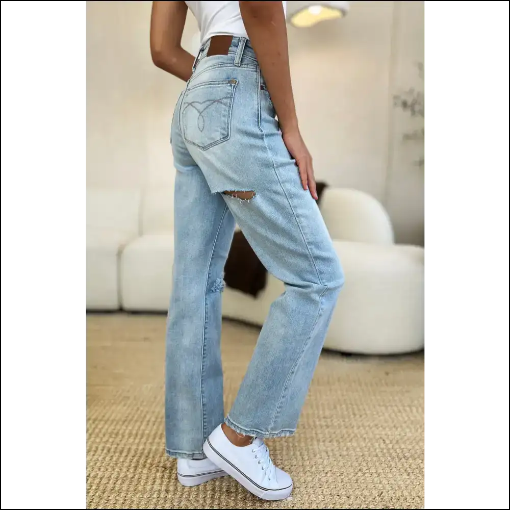Why be Basic? Flaunt your Curves in Judy Blue High Waist Distressed Jeans! 👖👑 - Jeans on Sale Worldwide Shipping