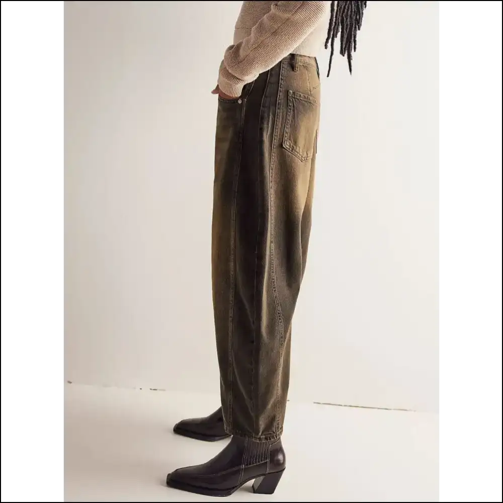 Wide Leg Jeans: Fashion that Feels Like a Hug with Pockets! - Jeans on Sale Worldwide Shipping