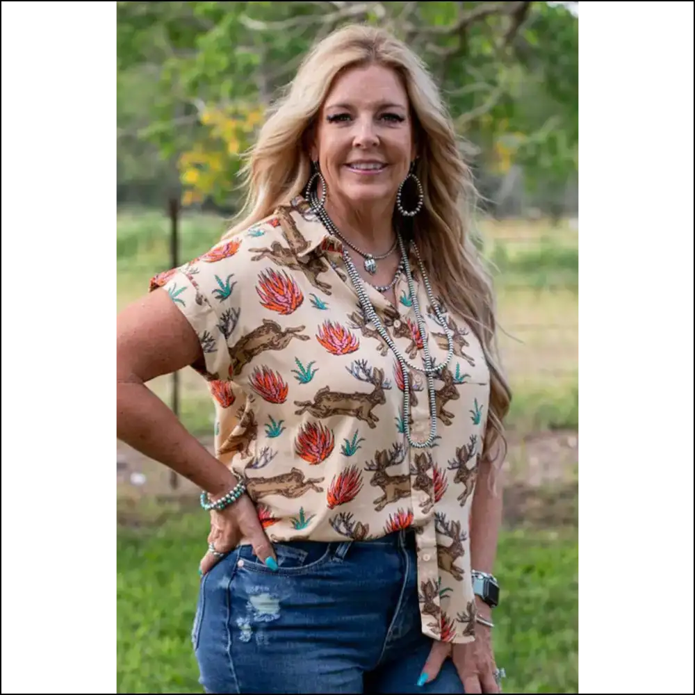 Yeehaw I’m Big & Western Pattern Print! 🤠 Size Freedom at Needful Things! - Plus Tops on Sale Worldwide Shipping